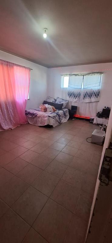 4 Bedroom Property for Sale in Cravenby Western Cape